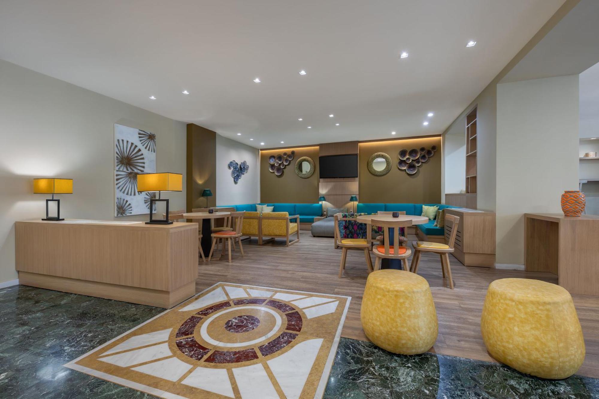 Casual Kubic Athens Hotel Luaran gambar